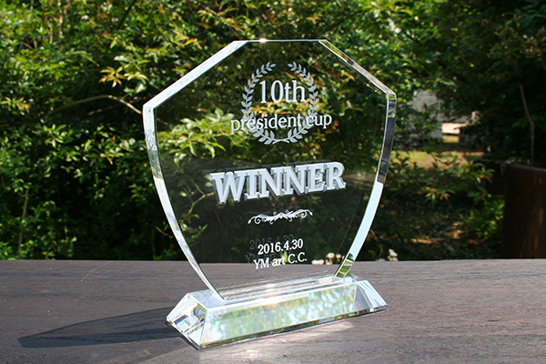 YTR021　トロフィー　705フォルム