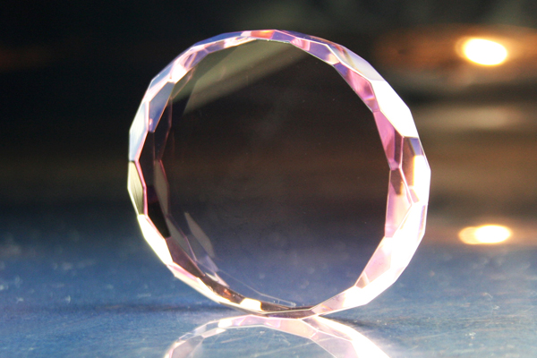 YDE011PK ペーパーウェイト ダイヤカットオーバル ピンク