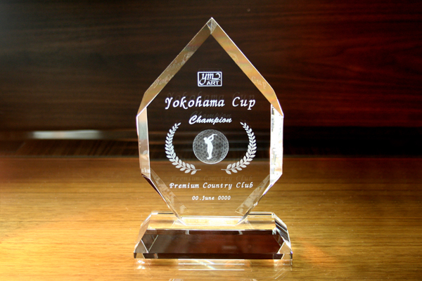 YTR020　トロフィー　704フォルム